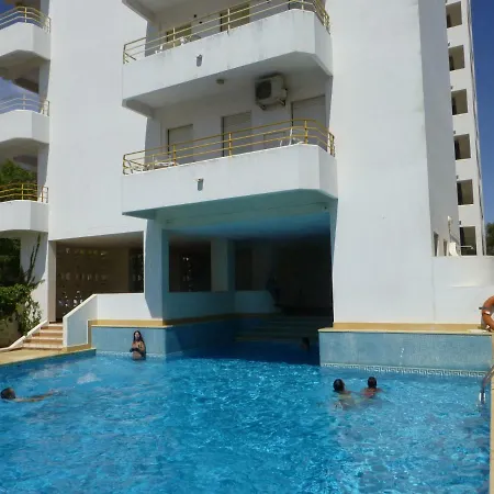 Alvor, T1+1 W/ Pool, In Portimao アパート アルヴォル